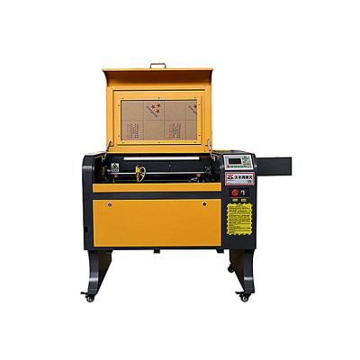 China WR4060 Water Cooled Laser Engraving Machine For Crytal Leather Acrylic Glass MDF Te koop