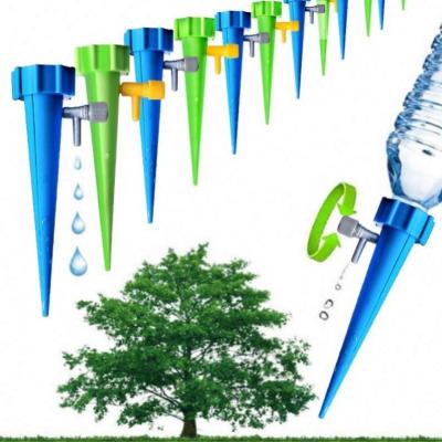 China Plastic Automatic Irrigation Watering Spike For Plants Flower Indoor Household Automatic Drip Irrigation Watering System Waterer for sale