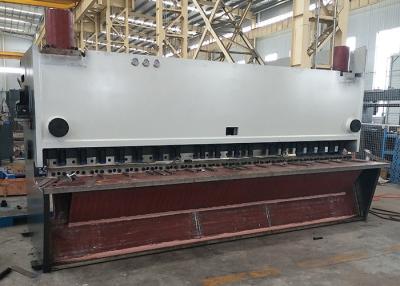 China CNC Guillotine Scherende Machine in van het Metaalplaat of Ijzer Bladknipsel Te koop