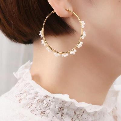 China European and American popular casual gold plated real freshwater pearl C shaped bracelet earrings and necklace set for sale