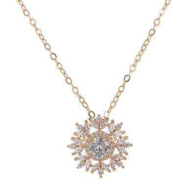 China FASHIONABLE Diamond Snowflake Necklace Ear Christmas Necklace Clavicle Chain for sale