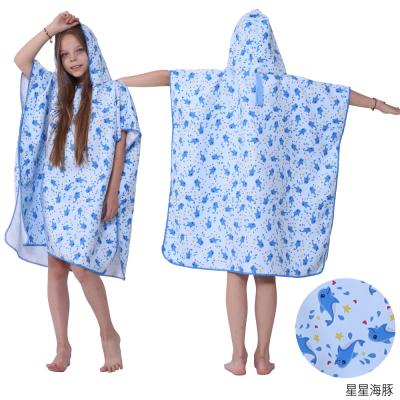 China Washable Waterproof Kids Compact Hooded Beach Towel Blanket for Camping and Picnics for sale