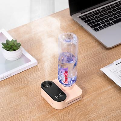 China Aroma Essential Oil Diffuser Car USB Air Wet Humidifier LED Light Mini H2O Car Dual Spray Portable Mist Humidifier for sale