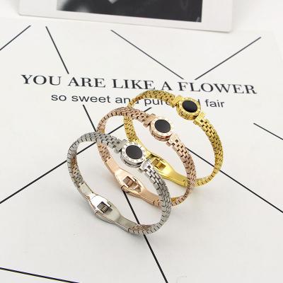 China 2022 Casual/Sporty New Black Bracelet For Women Couple Jewelry Roman Numerals Bracelet And Bangles Love Cuff Bangle B404 for sale