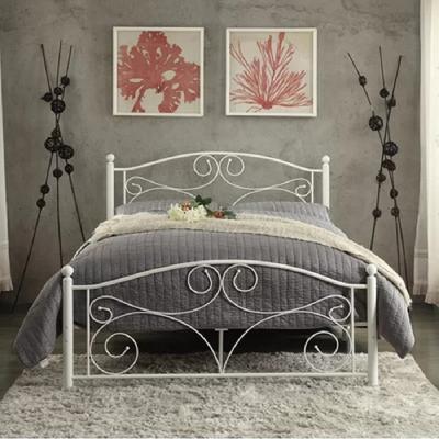 China Wholesale Modern Simple Design White Iron Bed Frame Large Metal Bedstead for sale