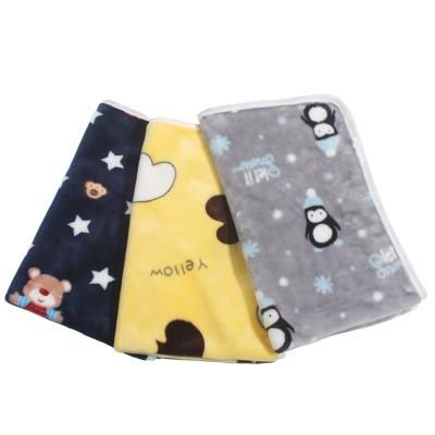 China Stocked Cartoon Pattern Multi Size Pet Bed Warm Blanket for sale