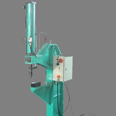 China Air Condition ECR03 Pneumatic Brake Shoe Riveting Machine for sale