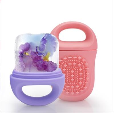 China Stocked Ice Face Roller Cube Roller For Face Oil Absorbing Roller Face Cleaning Brush for sale