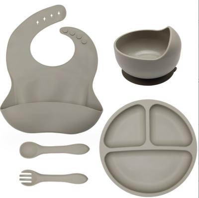 Cina Set di piatti per bambini in silicone di qualità alimentare Set regalo per neonati più venduto senza stile di design in vendita