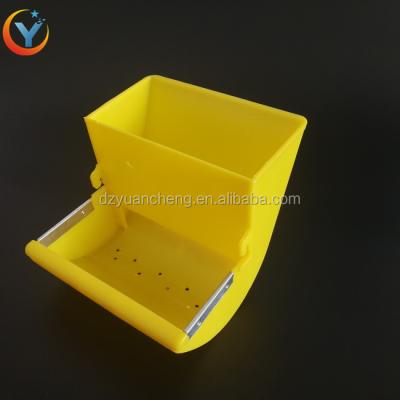 China Used in 2018 Cage Rabbit Hutch Trough Feeder Drinker Bowl for Rabbit Farming for sale