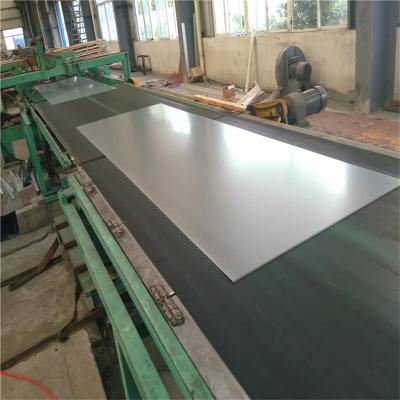 China Rolo de tira de aço galvanizado DC51D Z120 com 10 mm de espessura para construção à venda