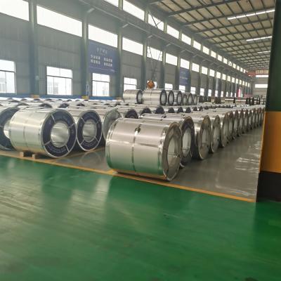 China SGCC Z160 galvanizó el rollo de chapa galvanizada del indicador de la bobina 24 de la hendidura para los paneles constructivos en venta