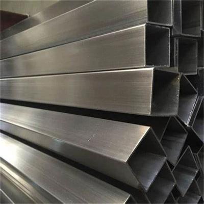 China El tubo cuadrado de acero inoxidable 50*50*3 milímetro ASTM del tubo 304 pulió la superficie brillante en venta