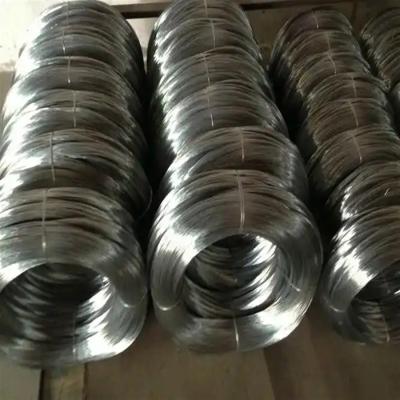 China Zilverkleurig met zink bekleed staaldraad met een diameter van 0,3-10 mm Te koop