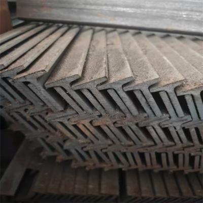 Chine Barre en acier au carbone laminée à chaud en acier doux en section T 25*25*3*3 mm Taille Q235B Q345B Grade Peinture personnalisée Perçage à vendre