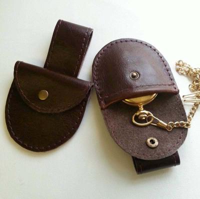 China Brown Fashionable Real Leather Watch Pocket , Button Pocket Watch Case for sale