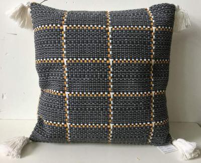 China Anti-bacteria Manufacturer Tufted Decorative Throw Pillow Covers For Couch Sofa for sale