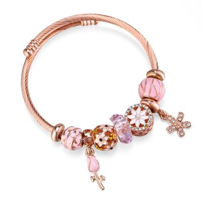 China CLASSIC fashion handmade bracelet wholesale charm silver flower and bracelet chain bracelet rose gold accessories snake bracelet for sale