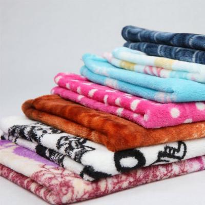 China Square Dogs Small Pet Blanket Thickened Cat Dog Air Conditioning Single Layer Blanket Pet Blanket for sale