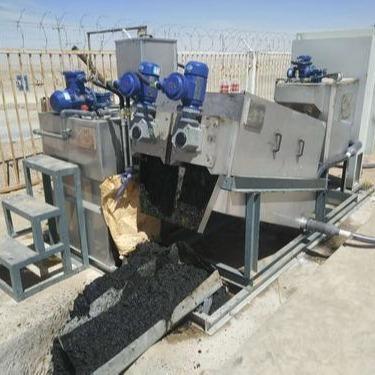 China Carbon Steel Sludge Dewatering Machine , 0.3Kw Multi Disc Screw Press for sale