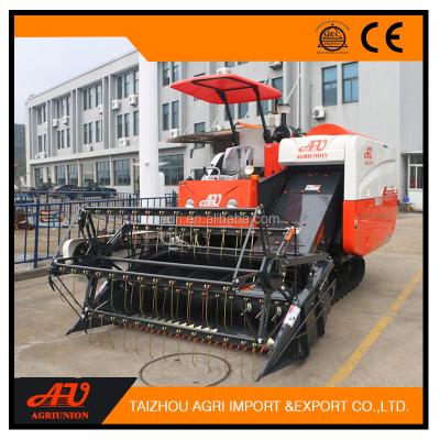 China Agriculture 4LZ-4.0E 88HP Kubota Type Paddy Rice Combine Harvester for sale