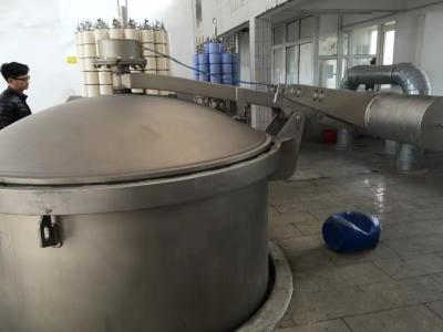 Cina Capacità ad alta pressione ad alta temperatura 800kgs dell'apparecchio di tintura del filato del formaggio in vendita