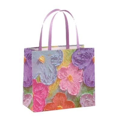 China Recyclable Attractive Wholesale Custom Luxury Cheap Shopping Bag Flower Paper Gift Bag With Handle for sale