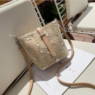 China Other 2021 New Fashion Straw Bags Embroider Retro Beach Bag Shoulder Bag For Women Ladies Summer for sale