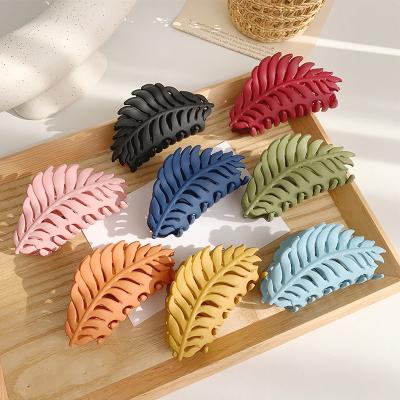 China Direct sales barrettesinsFrosted by flexible practical female factory style hairpin updo bun sexy Korean leaf hairpin for sale