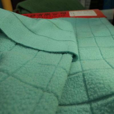 China Brushed Fleece Needle DTY Big Pill Anti Pill Fabric Square Plaid Design And One Side Anti-pilling In Knitted For Clothing for sale