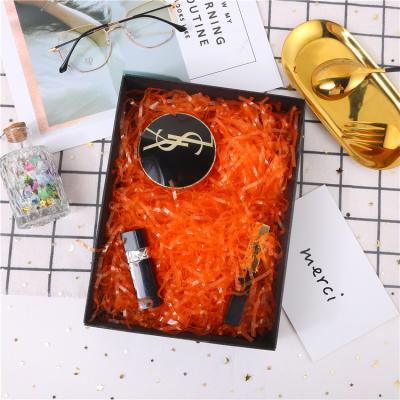 China Biodegradable Various Colors Glitter Raffia Decoration Gift Box Wrapping Paper Finely Chopped Raffia Filled Paper for sale