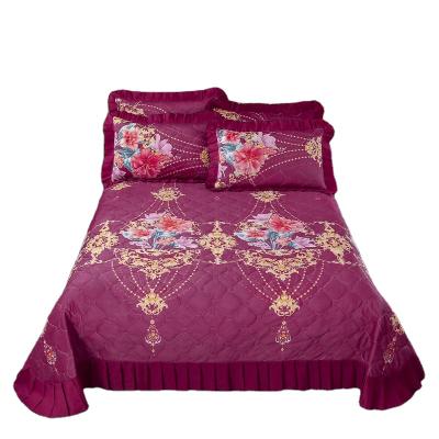 China High Quality American Style Velvet Rose Red Flower Print Plush Soft Bedspread for sale