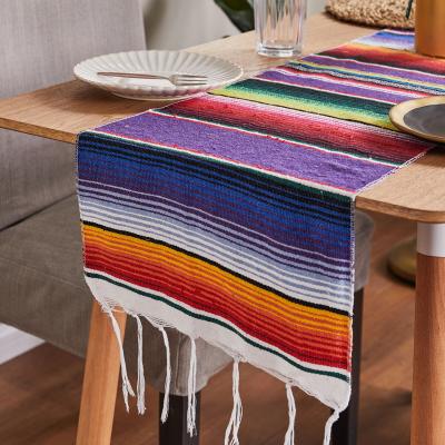 China Oilproof Mexico Style Boho Tablecloth Linen Cotton Pom Pom Table Runner for sale