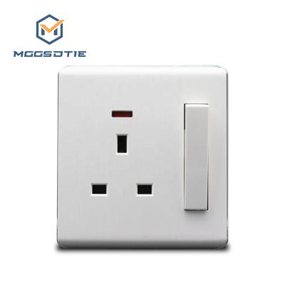 China Original 13A Life Switch Latest Multi-Purpose Plastic Color Max White Copper Metal Power Switch UK Socket With Light With Long Button for sale