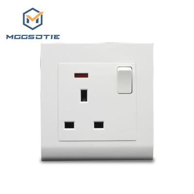 China Multipurpose Smart Home UK Wall Switch 13A Wall Sockets And Switches UK UK Socket Switch for sale