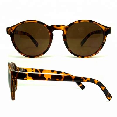 China Newest Fashion Sun Glasses Fashion Sunglasses Polarized Custom Fashionable Sun Glasses Women's Sunglasses With Unique Temple for sale