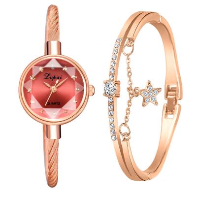 China Popular fashion ins luxury bracelet\dress new set simple starry sky women quartz girl watch gift set wholesale for sale