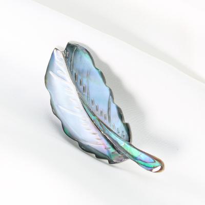 China Natural Shell Material Feather Brooch Party Furniture Decoration Abalone Banquet Dress Brooch Jewelry Clothing Accessories Gift for sale