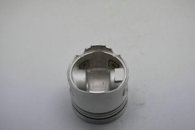 China Esta6ado de acero de las piezas del motor de ISUZU del alto rendimiento C223, pistones forjados resistentes en venta