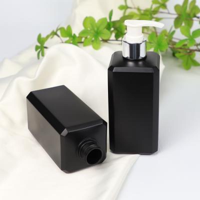 China Personal Skin Care Packaging Neck Size 24/410 Mens Lotion 300ml Custom PE Plastic Bottle Black Cosmetic Skin Care Packaging Bottle for sale