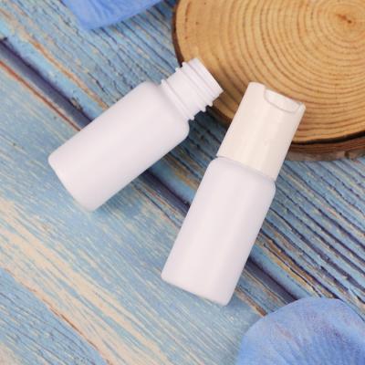 China Personal Packaging PE Skin Care Cosmetic Sample Packaging 15ml Lotion Liquid Container Sample Plastic Bottle With Pump Sprayer Disc Top Cap for sale