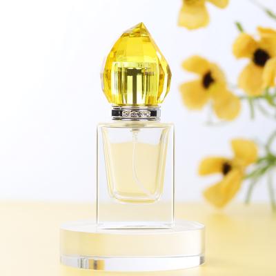 China Custom Perfume Filling Perfume Packaging Luxury Glass Perfume Bottle Square Design Spray Perfume Bottle 30ml for sale