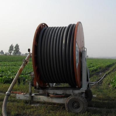 China Farms Central Pivot Irrigation System for sale