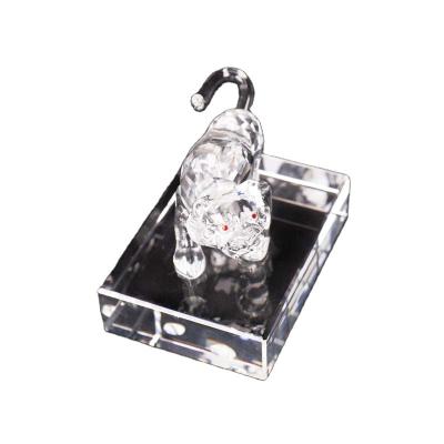 China China High Quality 3D Animal Model Tiger Crystal Glass Exquisite Gift for sale