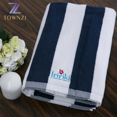 China Big Hotel Logo Bathroom Linens Stripe Towel QUICK DRY Customized Square Beach Towel for sale