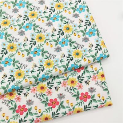 China Small Breathable Blue Red Floral Cotton Twill Fabric Making Bedding Dress Pajamas Handmade Bag Lining Fabric for sale