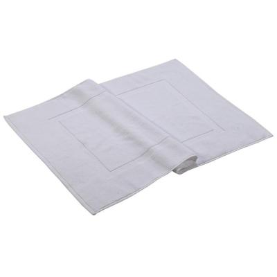 China Child Safe Hotel Supplies Custom Cotton Non Slip Single White Bath Floor Towel Foot Mats For Hotel Resorts SPA for sale