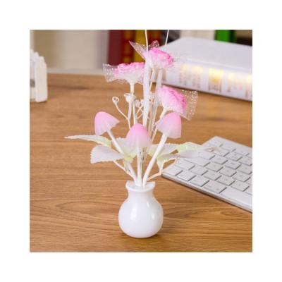 China Modern Design New Style Energy Saving Modern Girl Vase Room Bedside Led for sale