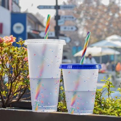 China New PP Viable Change Color Heat Sensitive Magic Cup Plastic Drink Cup With Straw for sale