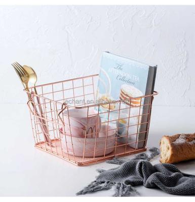 China Table Viable Metal Rose Gold Wire Low Price Kitchen Decorative Fruit Storage Basket Laundry Basket With Handle for sale